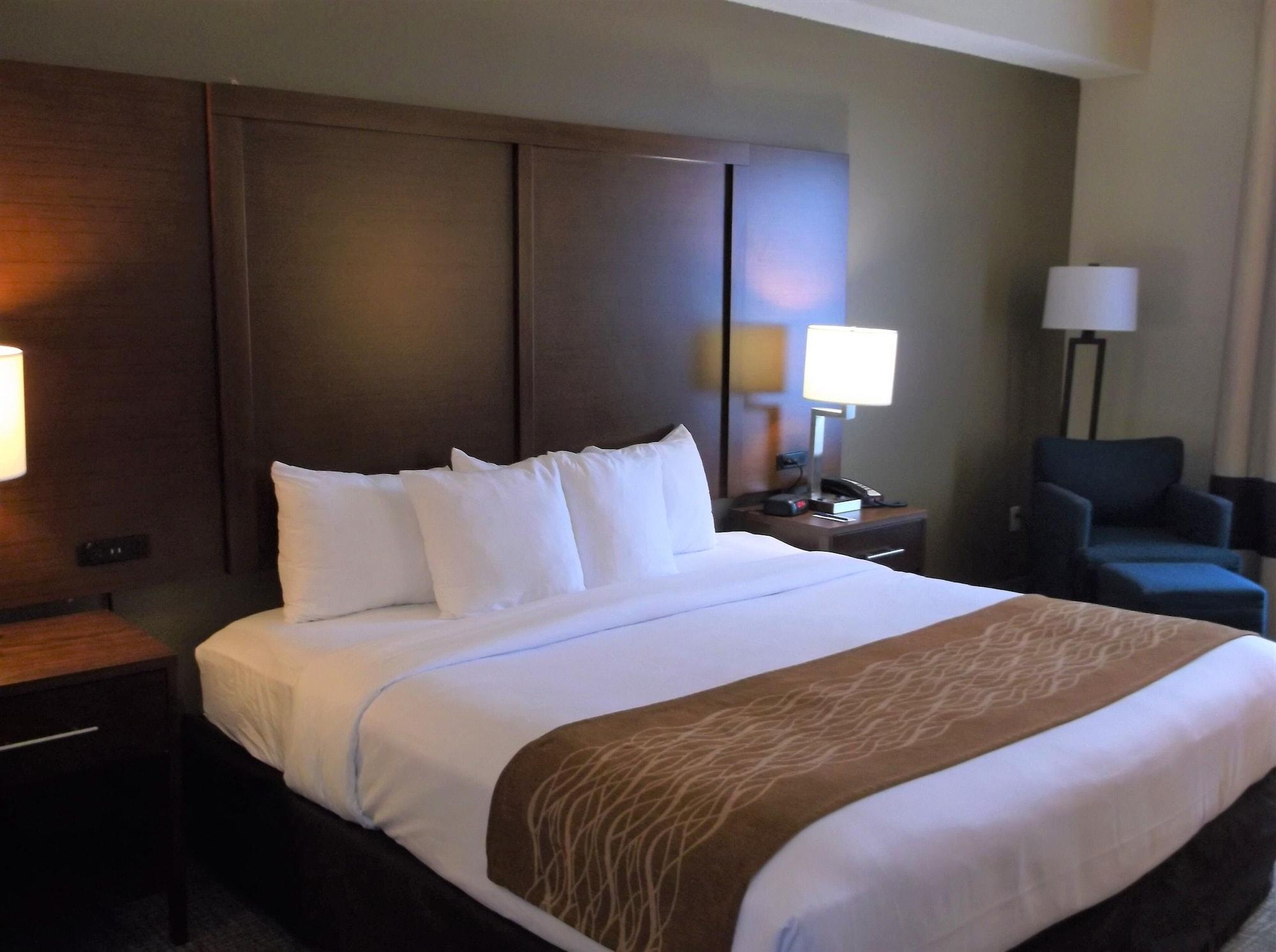 Comfort Inn & Suites Seguin Esterno foto
