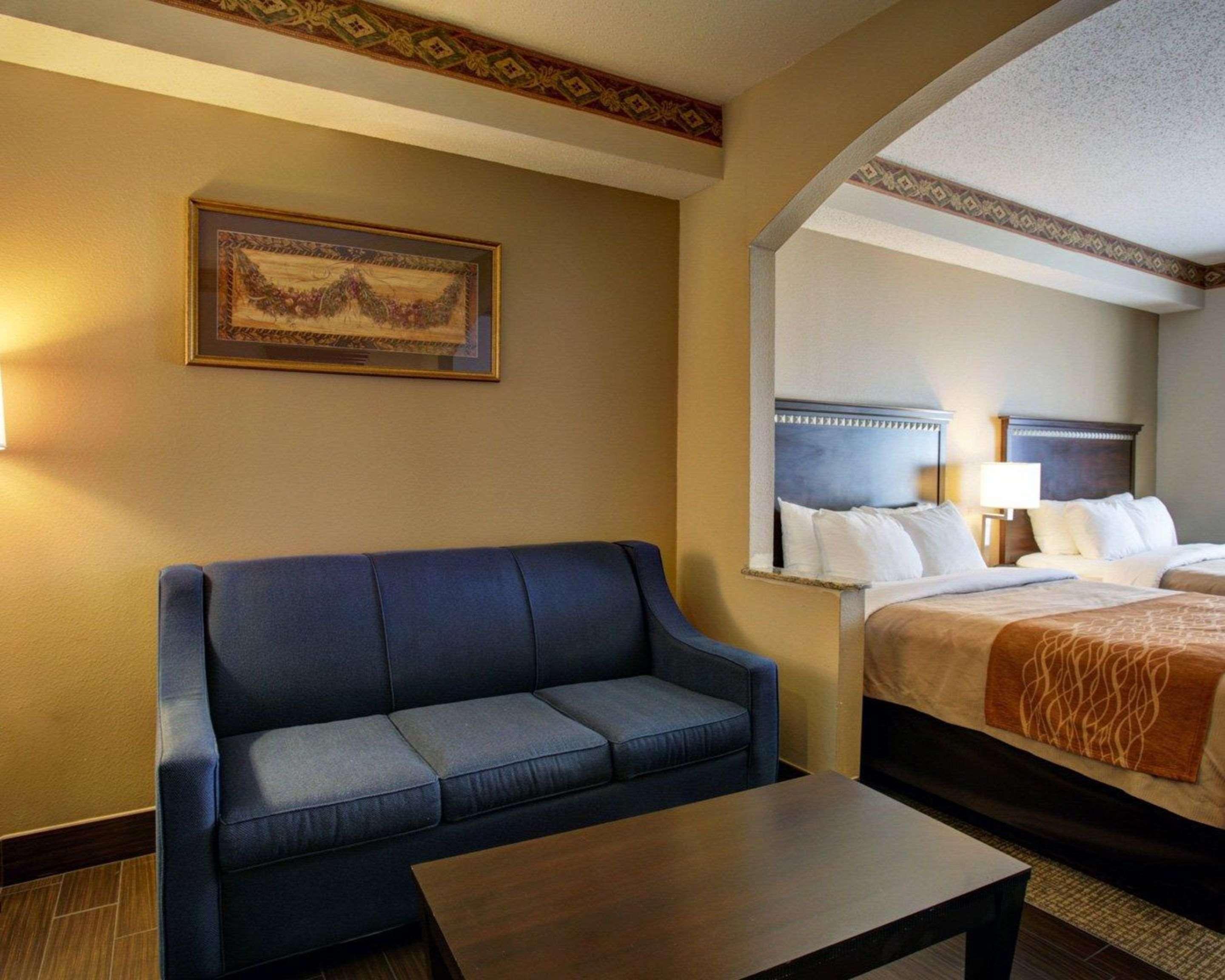 Comfort Inn & Suites Seguin Esterno foto