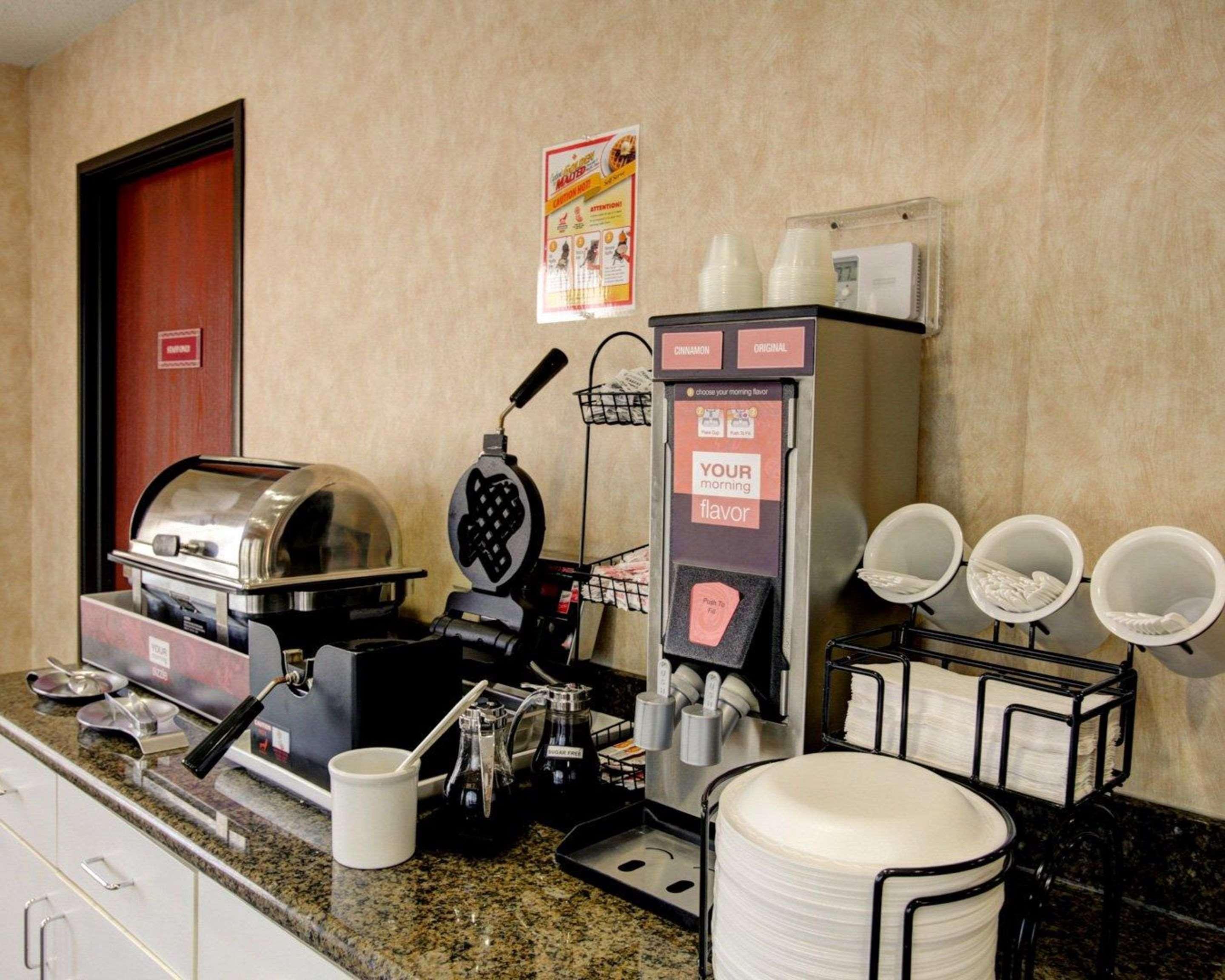 Comfort Inn & Suites Seguin Esterno foto
