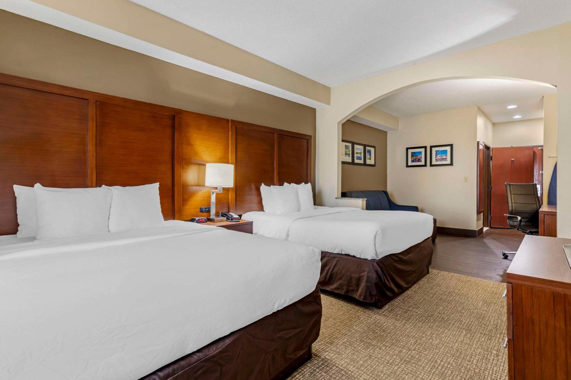 Comfort Inn & Suites Seguin Esterno foto
