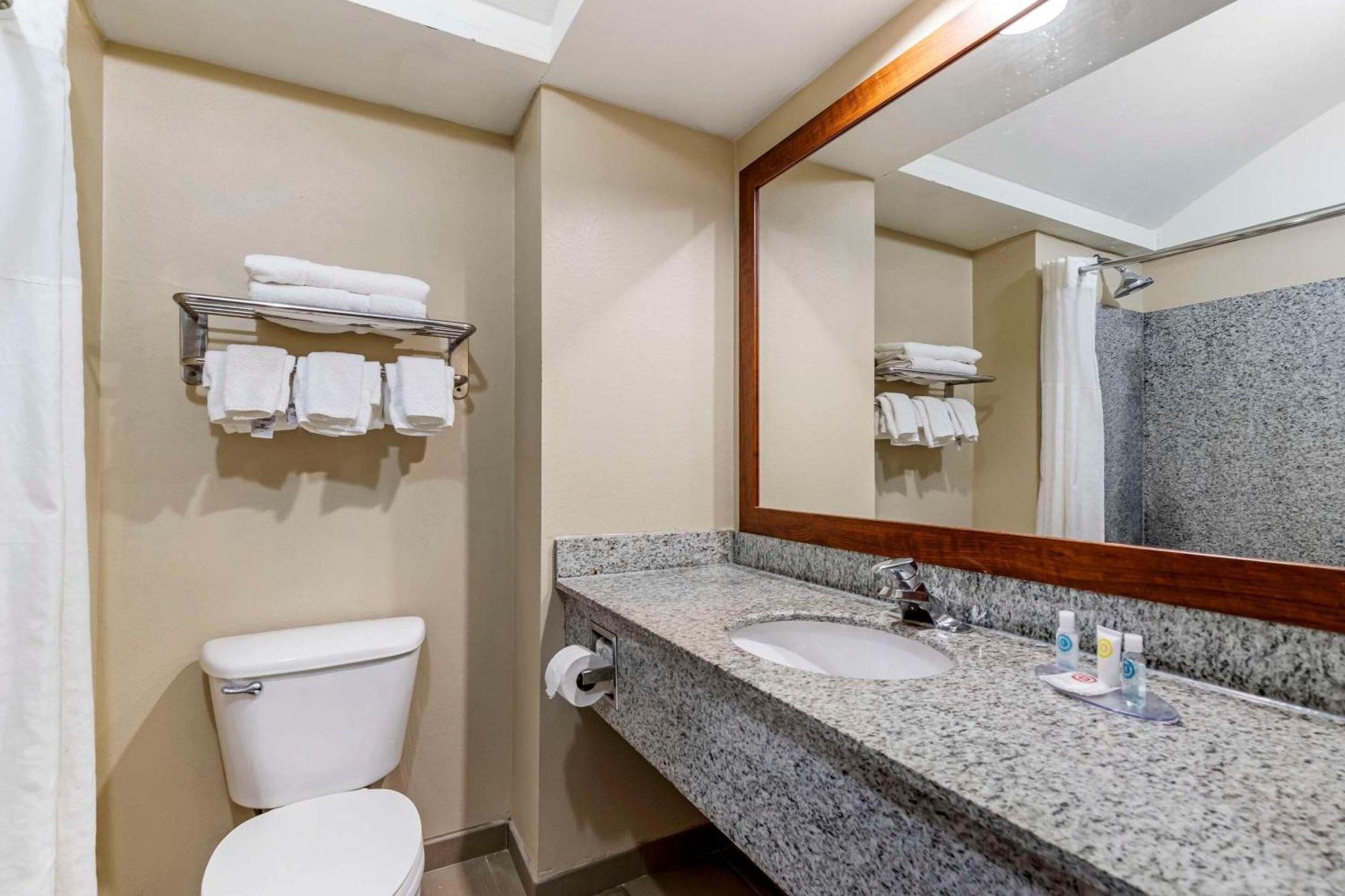 Comfort Inn & Suites Seguin Esterno foto