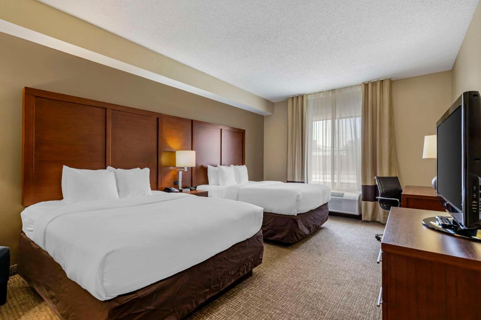 Comfort Inn & Suites Seguin Esterno foto