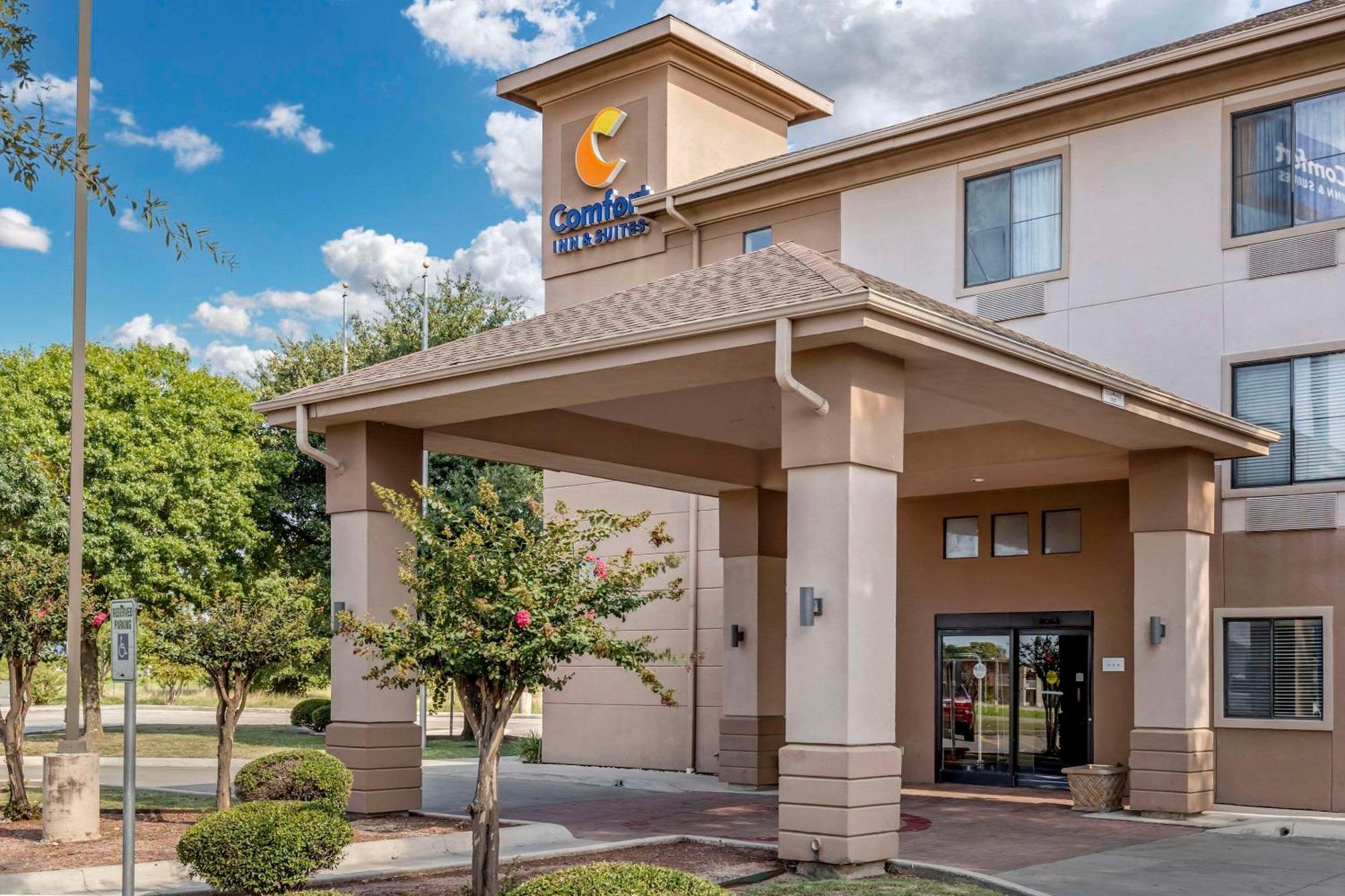 Comfort Inn & Suites Seguin Esterno foto